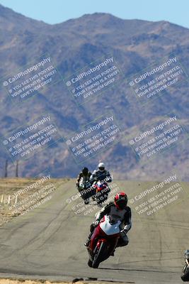 media/Mar-12-2022-SoCal Trackdays (Sat) [[152081554b]]/Turn 10 Braking Zone (11am)/